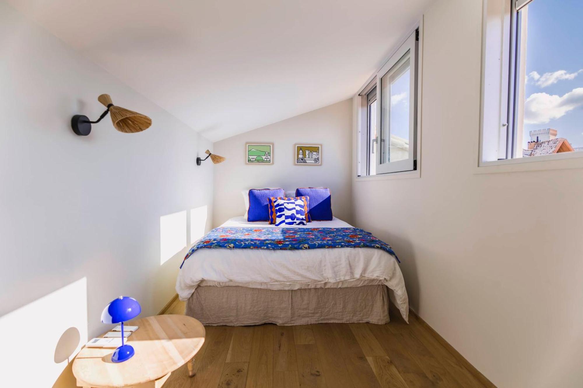 Le Petit Avignon - Chambres & Appartement A Deux Pas Du Pont D'Avignon Et Du Palais Des Papes Eksteriør billede
